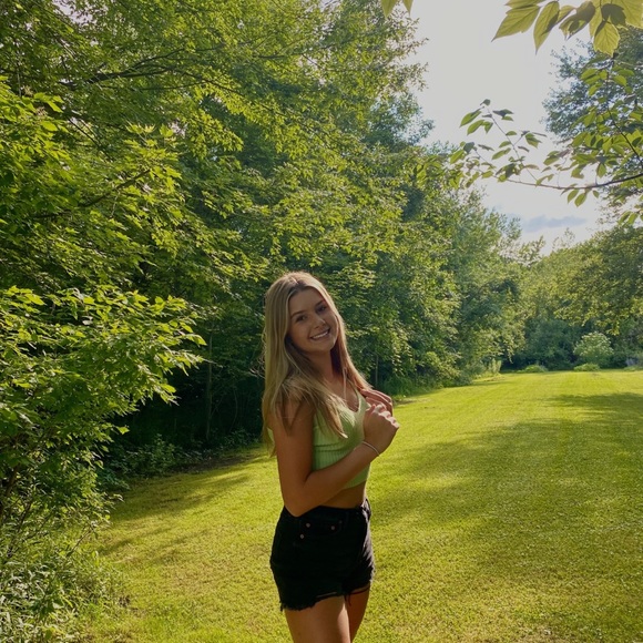 nina020638